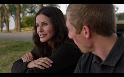 courteney cox shameless